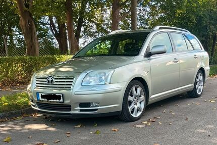 Toyota Avensis 209.000 km 4.800 € Augsburg 86165