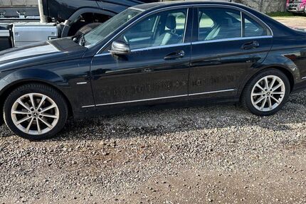 Mercedes-Benz C 250 174.000 km 2.499 &euro; Lingenfeld 67360