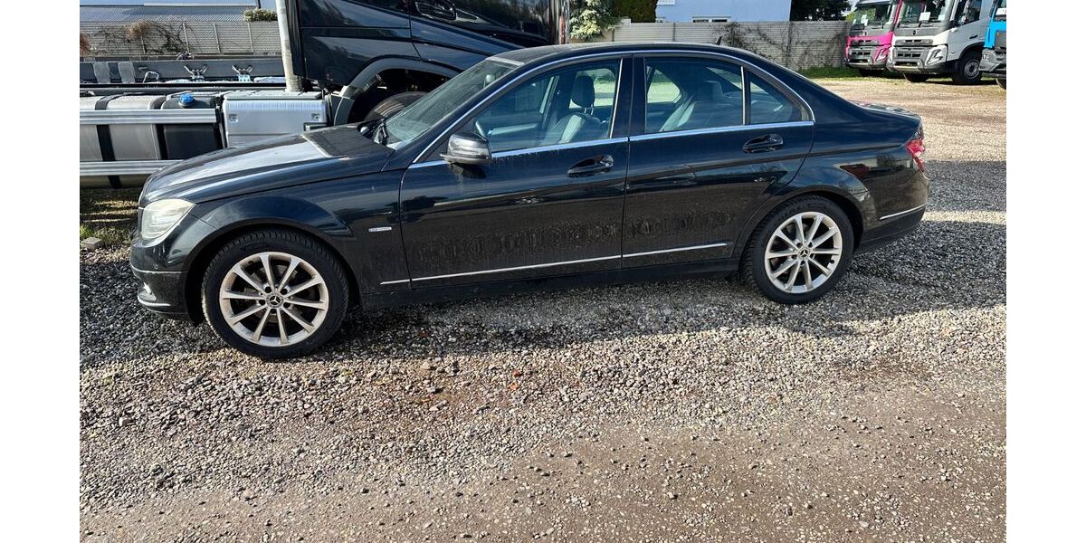 Mercedes-Benz C 250 174.000 km 2.499 &euro; Lingenfeld 67360