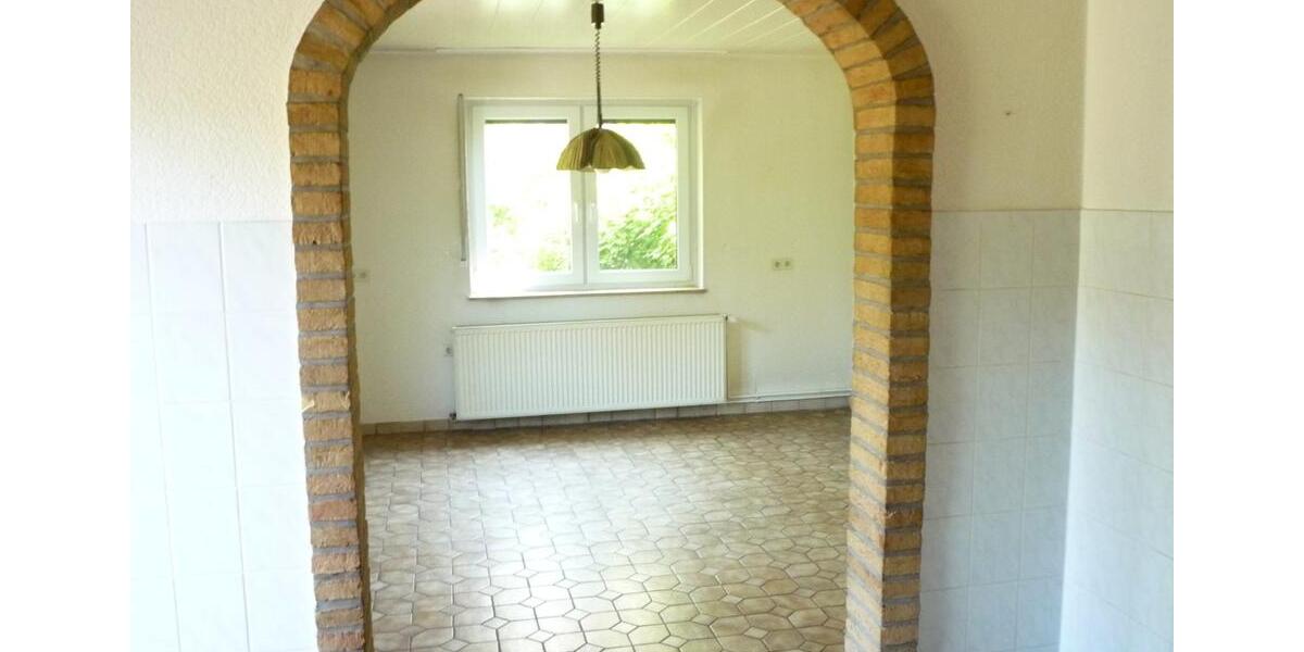 Einfamilienhaus Bergen - 7 Zimmer, 160 m&sup2;, 390.000&euro; | Angebot:26958654