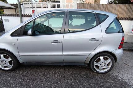 Mercedes-Benz A 190 176.000 km 1.590 € München 80999