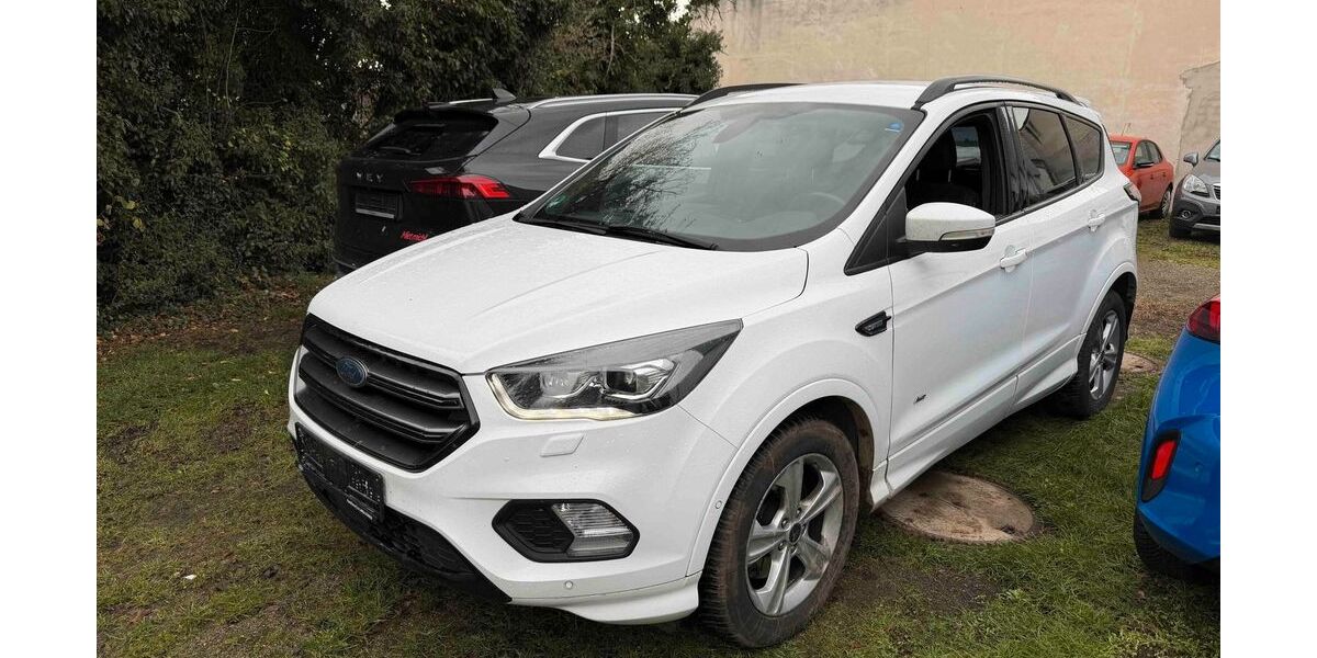 Ford Kuga 134.892 km 11.499 &euro; Essen 45326