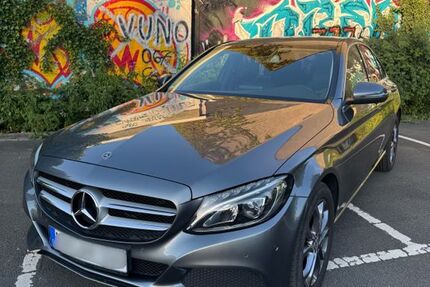 Mercedes-Benz C 250 142.000 km 20.300 &euro; Hamm 59067