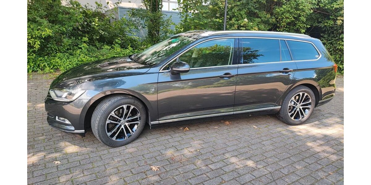 VW Passat Variant 115.000 km 15.900 &euro; Marienfeld 33428