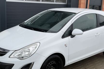 Opel Corsa 171.000 km 2.499 &euro; Breitenworbis 37339