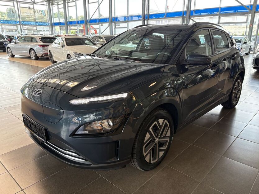 Hyundai KONA 28.593 km 15.880 € Eitorf 53783