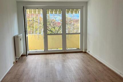 2-Zimmer-Wohnung mit Balkon im 4. OG 2 zimmer