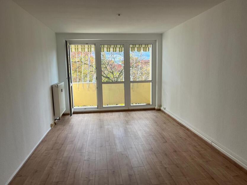 2-Zimmer-Wohnung mit Balkon im 4. OG 2 zimmer