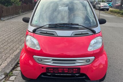 Smart ForTwo 130.000 km 2.499 &euro; Gelsenkirchen 45879