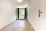 Fähr-Lobbendorf Bezugsfreie, helle 4-Zimmer-Wohnung mit Sonnenbalkon in ruhiger Lage