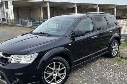 Fiat Freemont 146.800 km 14.490 &euro; Pampow 19075