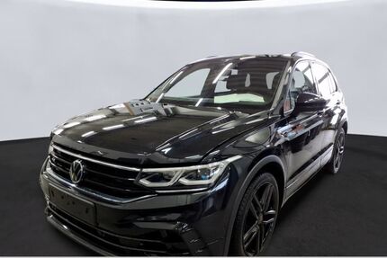 VW Tiguan 106.887 km 30.490 &euro; Pocking 94060