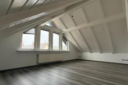 Wohnung Kehl - 4 Zimmer, 92 m&sup2;, 1.200&euro; | Angebot:25452083