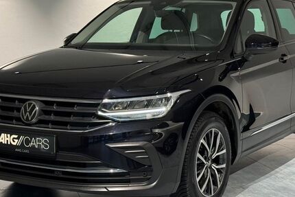 VW Tiguan 144.069 km 21.900 &euro; Burghaun 36151