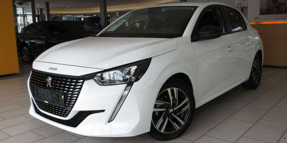 Peugeot 208 13.740 km 13.250 &euro; Schöningen 38364