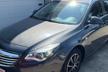 Opel Insignia 159.700 km 7.400 € Herten 45699