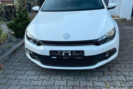 VW Scirocco 170.943 km 4.690 € Mülheim 45481