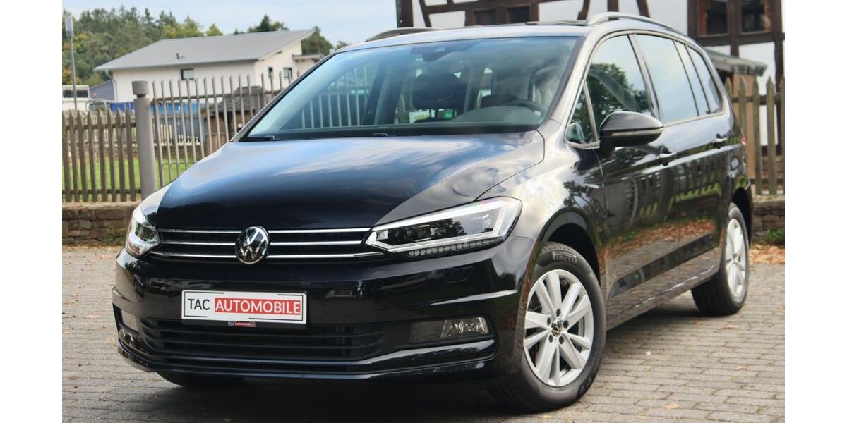 VW Touran 19.000 km 32.490 € Emmelshausen/ 25km v. Koblenz 56281
