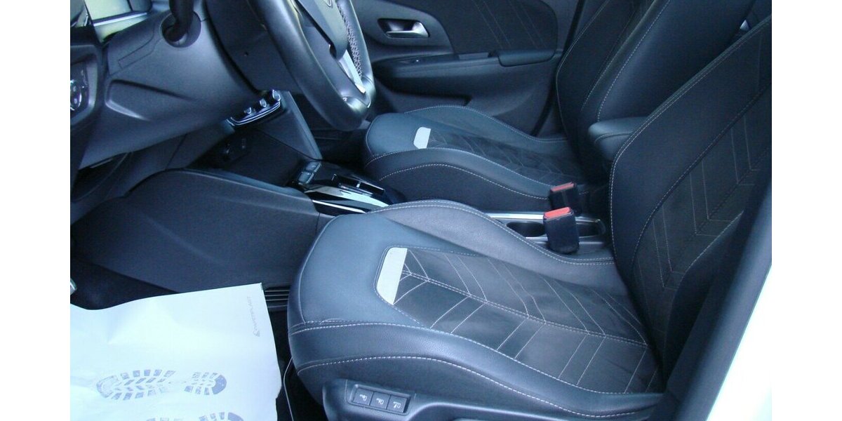Opel Corsa-e Ultimate Pano IntelliLux LED Kamera 180º T 14.532 km 18.980 &euro; Falkensee 14612