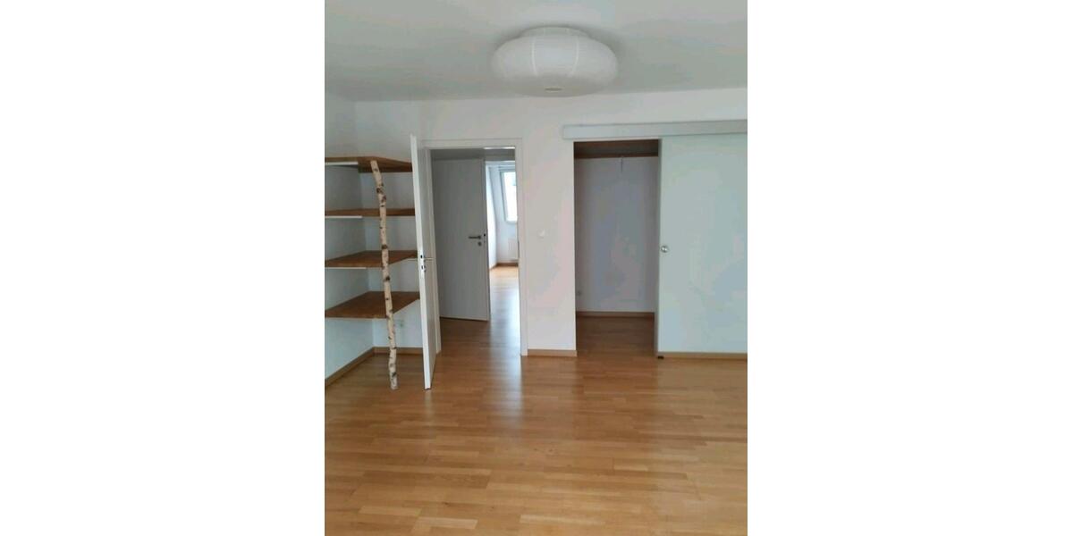 Dachgeschoßwohnung Leipzig Altwest - 2 Zimmer, 69 m&sup2;, 240.000&euro; | Angebot:27639646