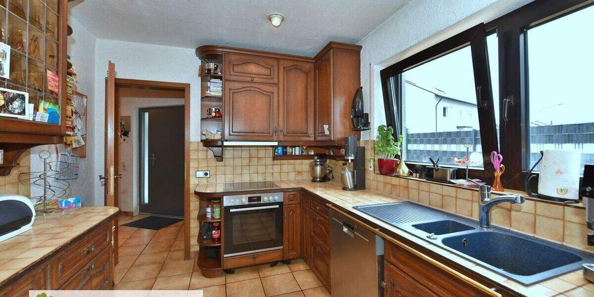 Einfamilienhaus Neu-Ulm Pfuhl - 5 Zimmer, 147 m&sup2;, 649.000&euro; | Angebot:25303636