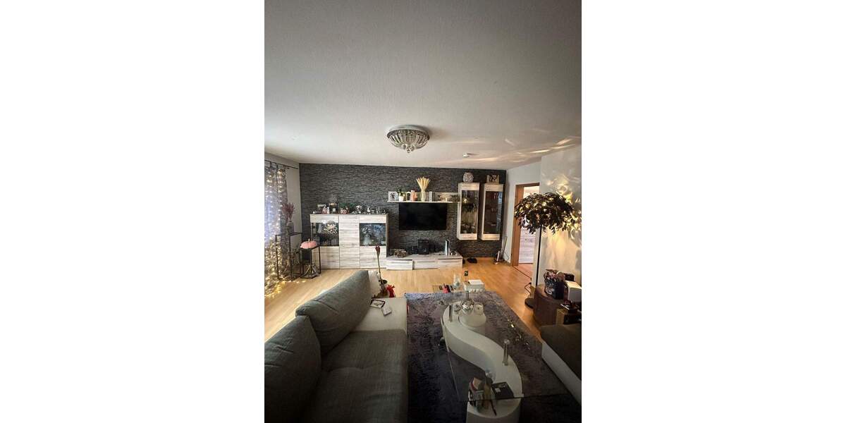 Etagenwohnung Höchberg - 2 Zimmer, 60 m&sup2;, 739&euro; | Angebot:24967145