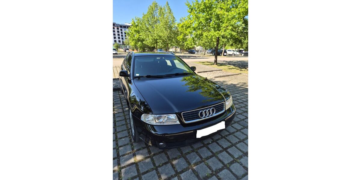 Audi A4 207.000 km 1.800 &euro; Unterschleißheim 85716
