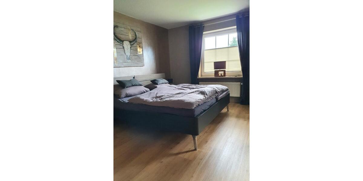 Einfamilienhaus Heide - 7 Zimmer, 156 m&sup2;, 349.000&euro; | Angebot:26879117