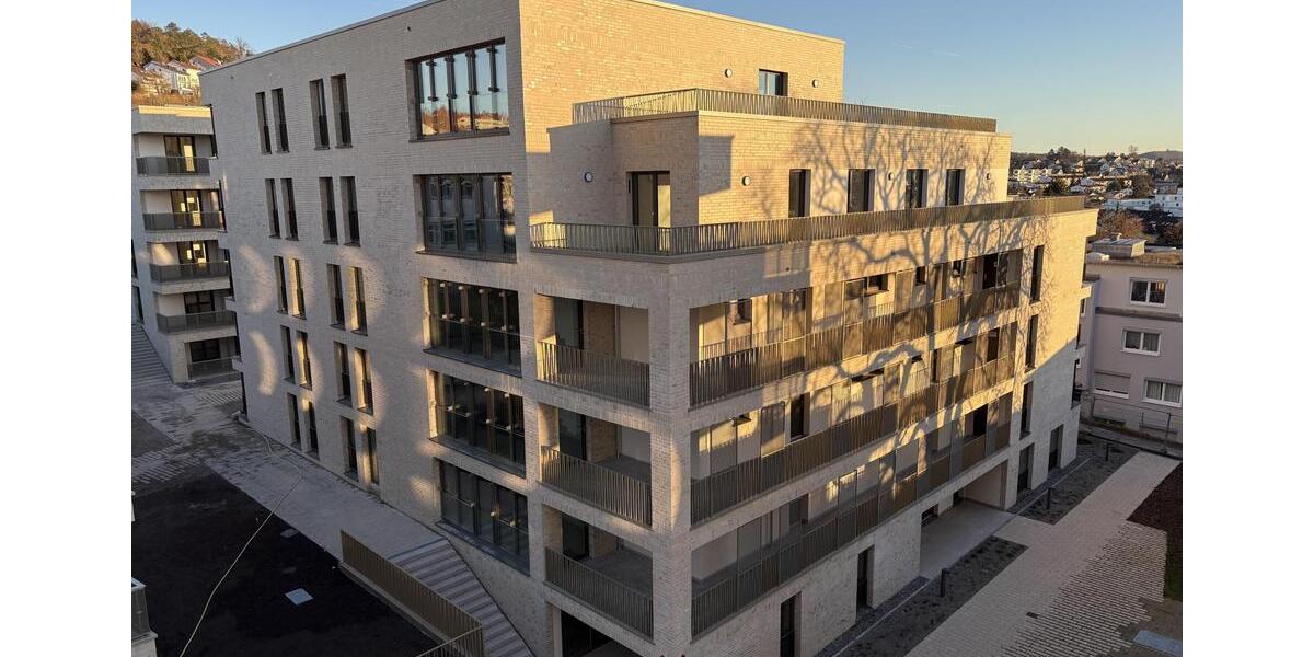 Erdgeschoßwohnung Leonberg - 3 Zimmer, 80 m&sup2;, 1.473&euro; | Angebot:23643268