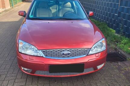 Ford Mondeo 128.080 km 4.599 &euro; Mühlenrade 21493