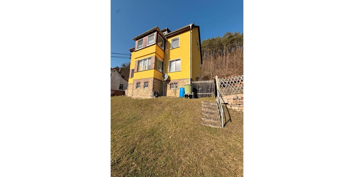 Einfamilienhaus Pößneck - 7 Zimmer, 170 m&sup2;, 160.000&euro; | Angebot:25304506