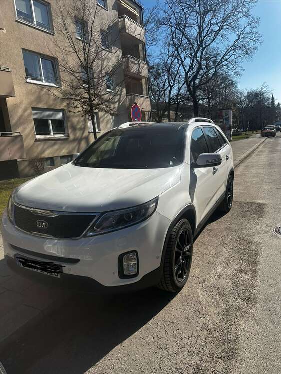 Kia Sorento 220.000 km 10.500 € München 80686