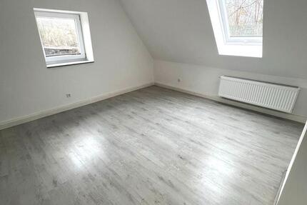 Haus Gundelfingen an der Donau - 4 Zimmer, 90 m&sup2;, 900&euro; | Angebot:25553111