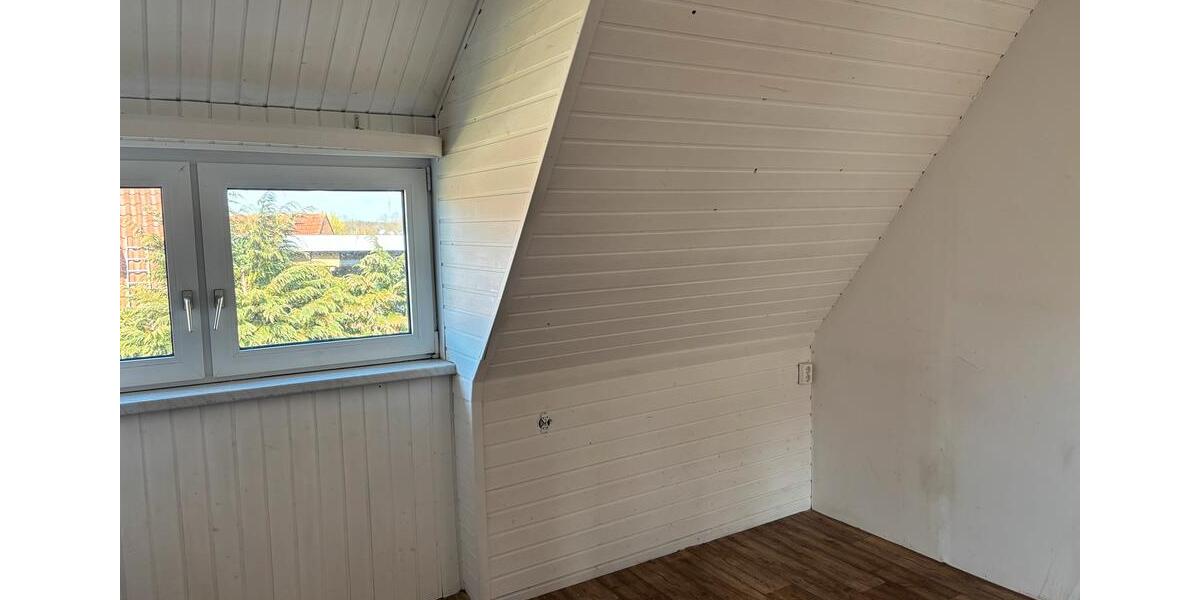 Einfamilienhaus Steyerberg - 8 Zimmer, 20 m&sup2;, 180.000&euro; | Angebot:25961621