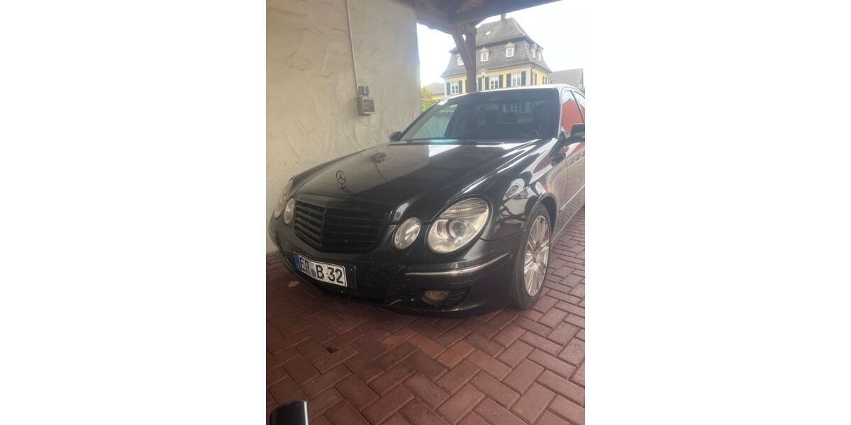 Mercedes-Benz E 320 350.000 km 6.300 &euro; Hallstadt 96103