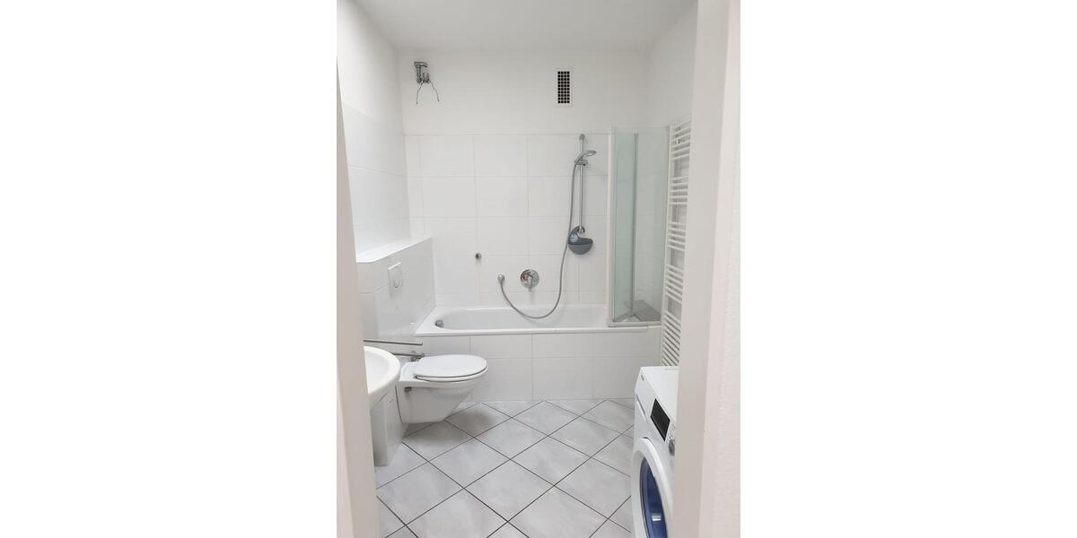 Etagenwohnung Bad Homburg vor der Höhe Gonzenheim - 3 Zimmer, 90 m&sup2;, 1.270&euro; | Angebot:26024710