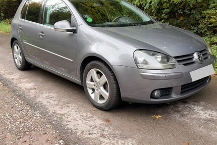 VW Golf 185.000 km 5.800 € Pforzheim 75181