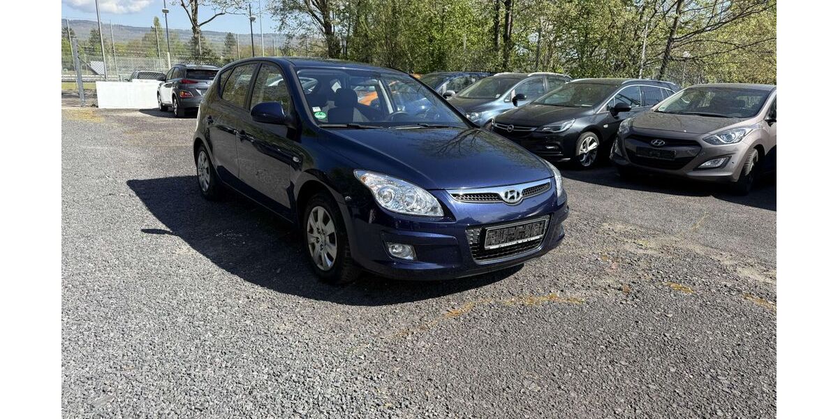 Hyundai i30 178.000 km 3.999 &euro; Wiesbaden 65197
