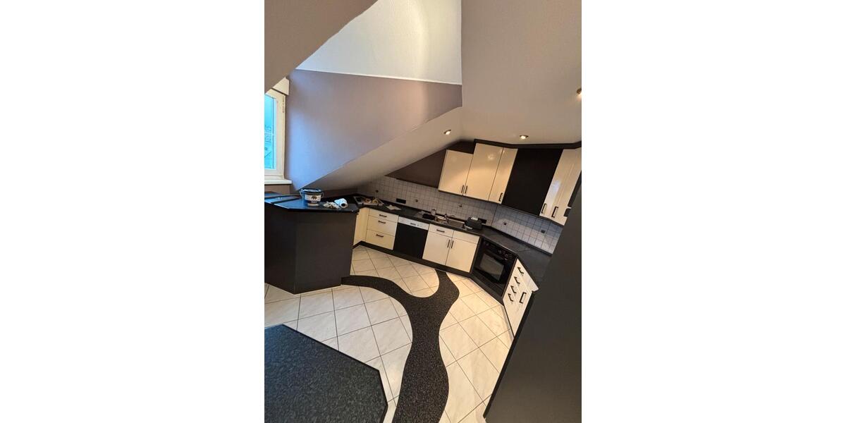 Dachgeschoßwohnung Oberzent - 2 Zimmer, 110 m&sup2;, 650&euro; | Angebot:25512362