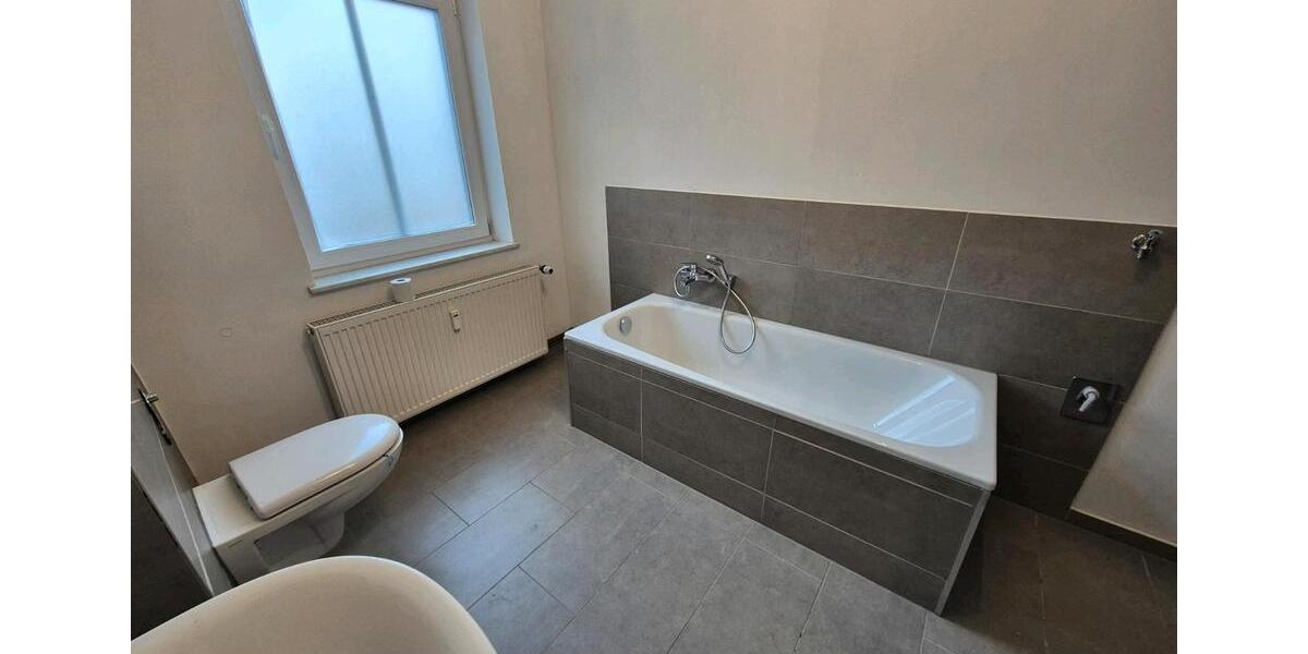 Etagenwohnung Wustrow (Wendland) - 4 Zimmer, 114 m&sup2;, 800&euro; | Angebot:24637462