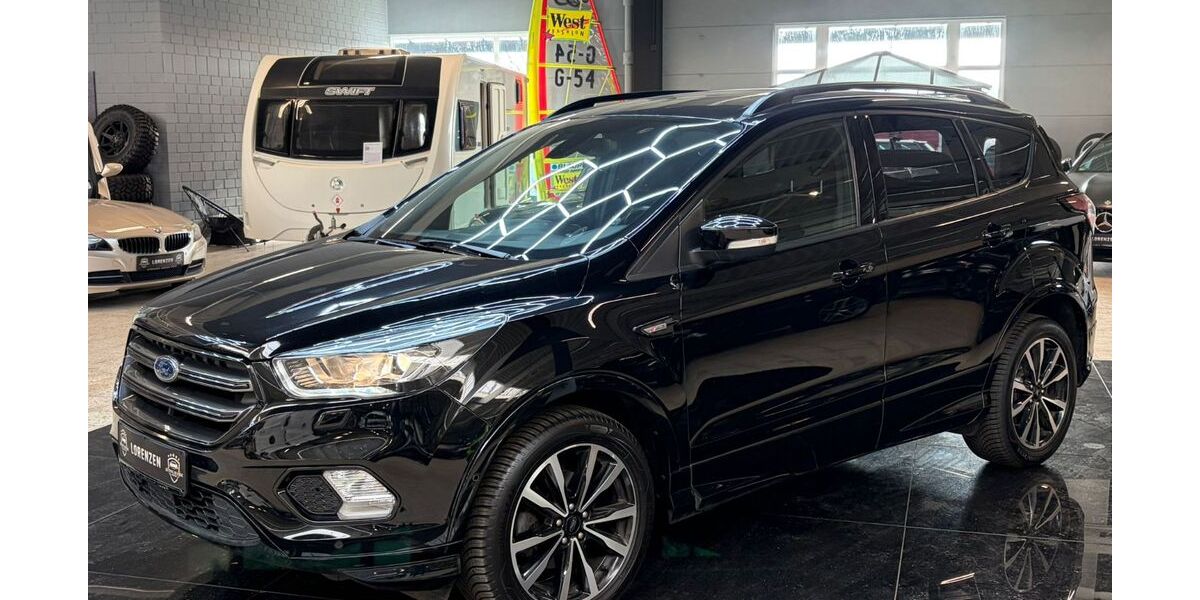 Ford Kuga 93.147 km 17.895 &euro; Husum 25813