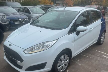 Ford Fiesta 184.000 km 3.900 € Detmold 32758