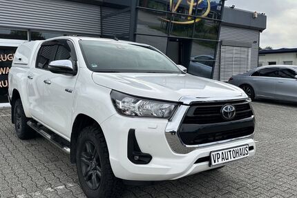 Toyota Hilux 176.000 km 32.900 &euro; Leer 26789