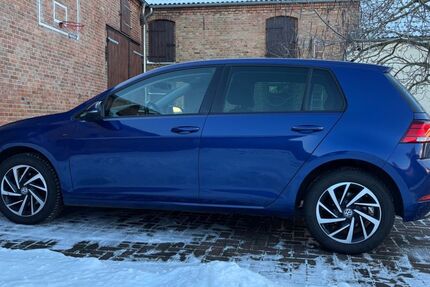 VW Golf 122.611 km 15.100 &euro; Bertkow 39596
