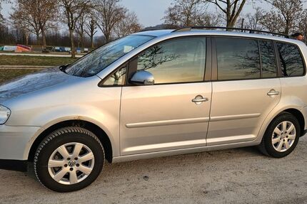 VW Touran 249.850 km 1.500 &euro; Reichensachsen 37287