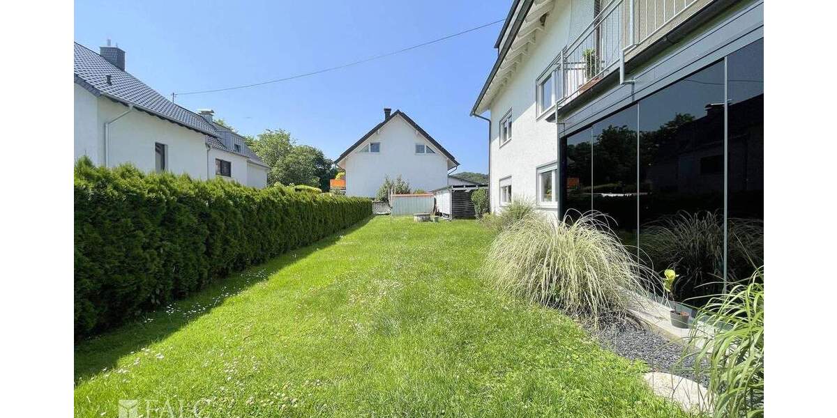 Etagenwohnung Eitorf Halft - 4 Zimmer, 132 m&sup2;, 329.000&euro; | Angebot:25678002