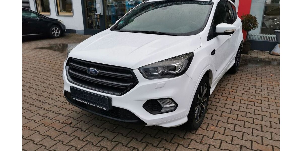 Ford Kuga 137.502 km 11.490 &euro; Altfalter 92548