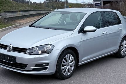 VW Golf 42.000 km 16.250 &euro; Essingen­­­ 73457