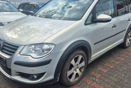 VW Touran 278.000 km 3.500 &euro; Detmold 32756