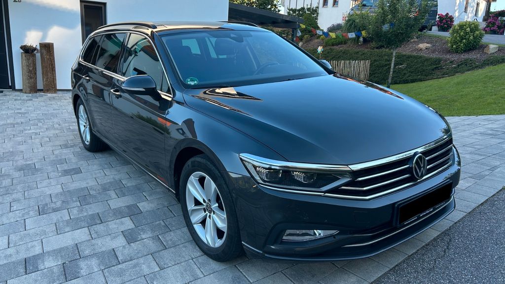 VW Passat Variant 122.931 km 21.299 &euro; Schönberg 94513